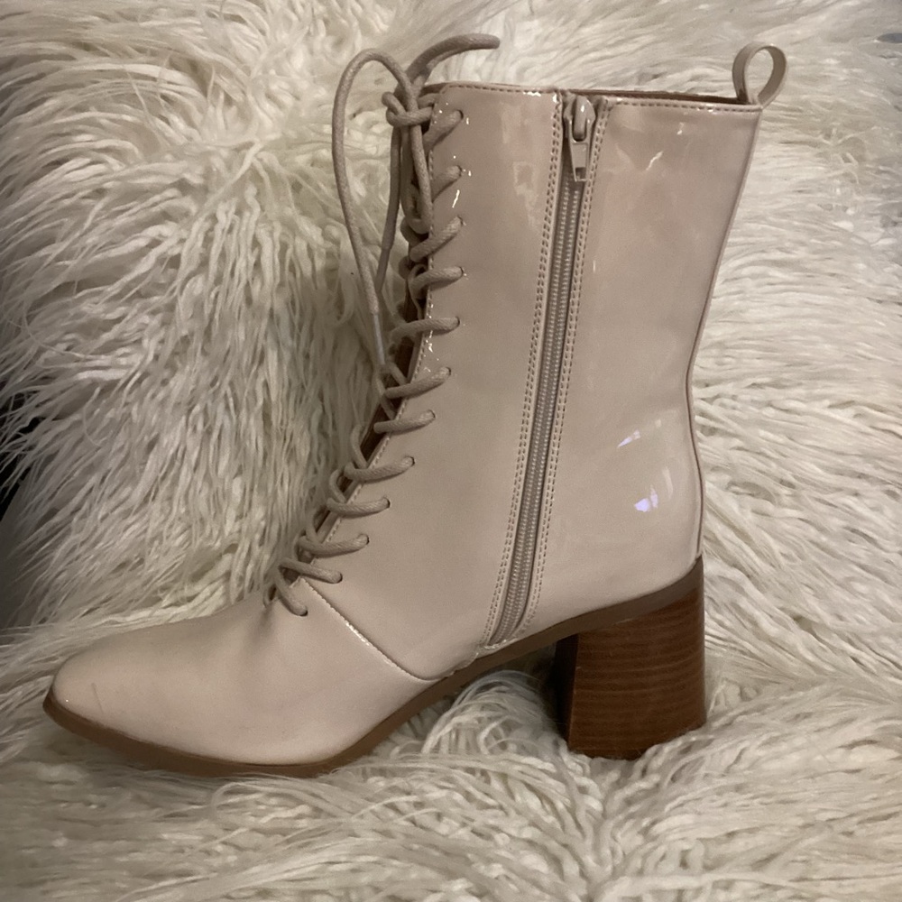 Shiny Ivory Sanna Granny Boots - Picture 5 of 9